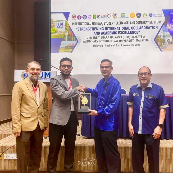 Ketua dan Pembina Yayasan Puncak Prestasi Hadiri Forum Kolaborasi Strategis di UUM & AIU