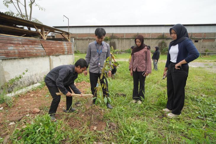 Sinergi Universitas Teknologi Digital dan Dinas Kehutanan dalam Upaya Pelestarian Lingkungan